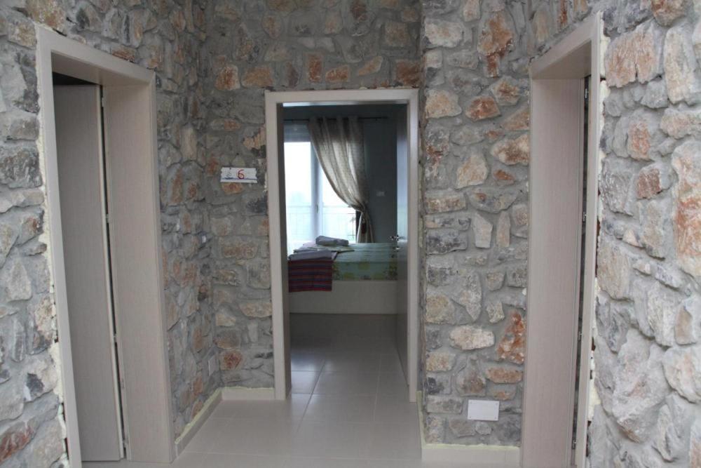 Hotel Villa Stone Dream Bar Restaurant Udenisht Εξωτερικό φωτογραφία