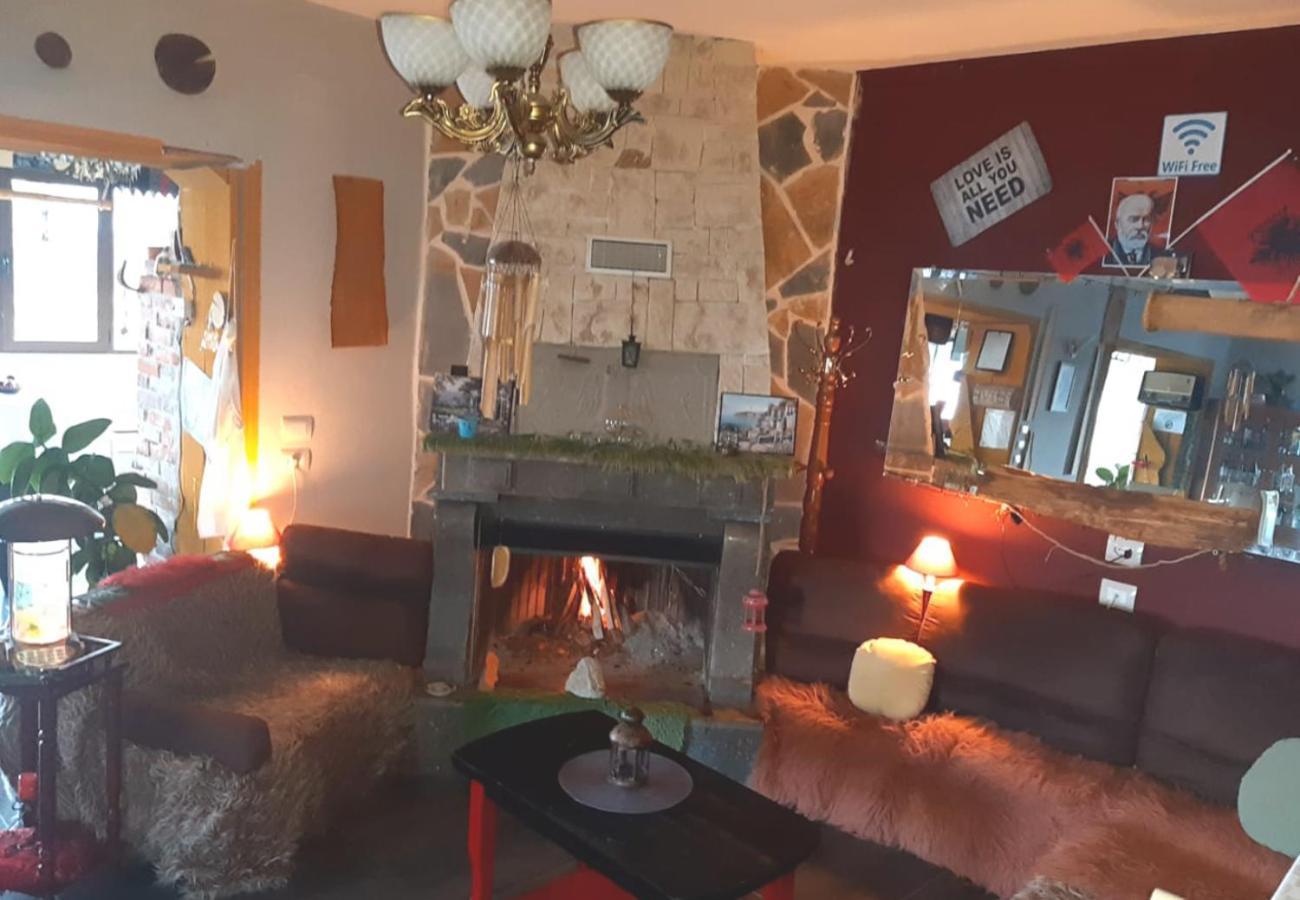 Hotel Villa Stone Dream Bar Restaurant Udenisht Εξωτερικό φωτογραφία