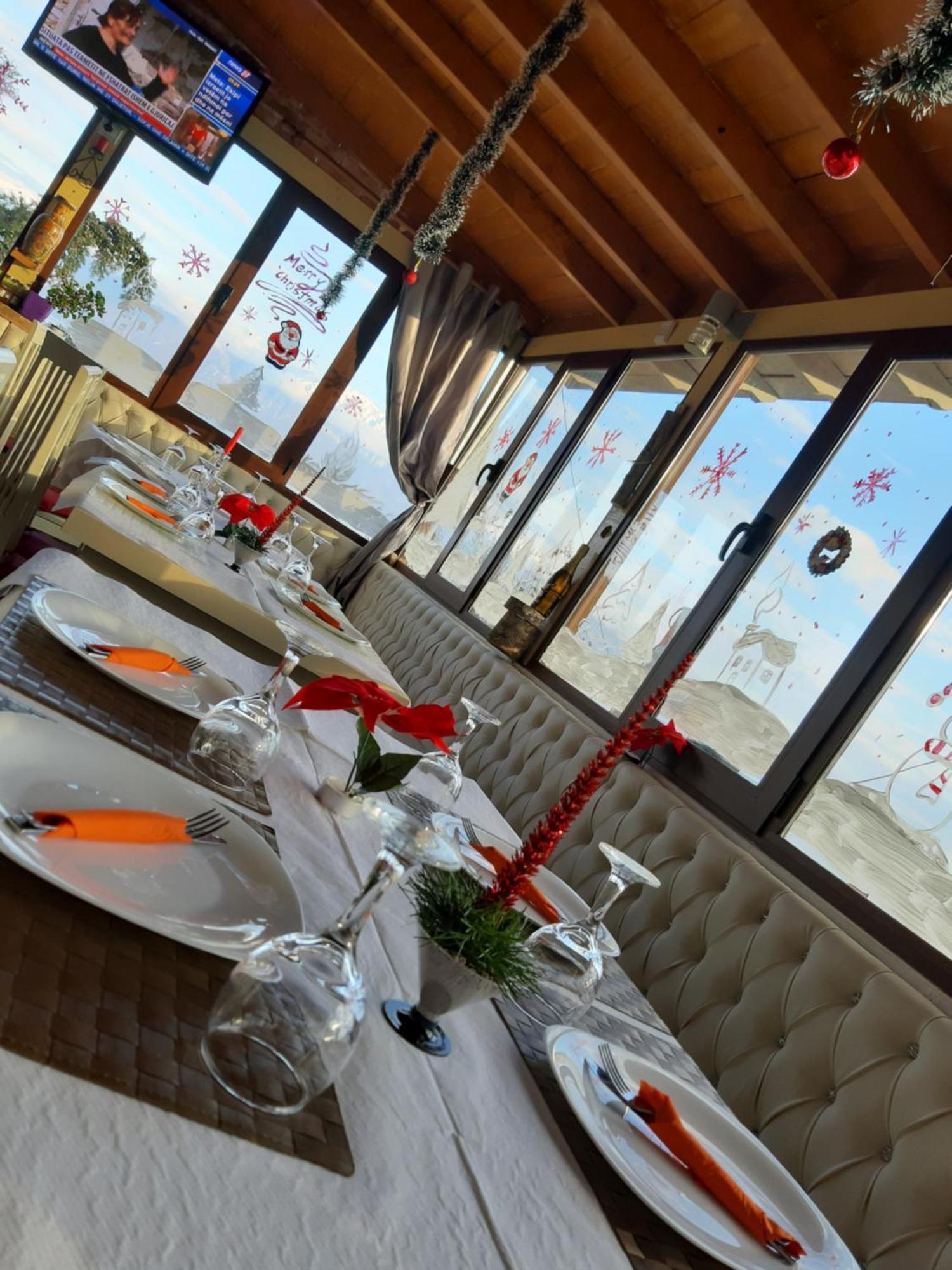 Hotel Villa Stone Dream Bar Restaurant Udenisht Εξωτερικό φωτογραφία