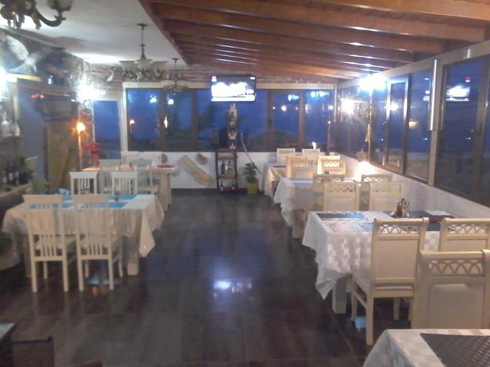 Hotel Villa Stone Dream Bar Restaurant Udenisht Εξωτερικό φωτογραφία